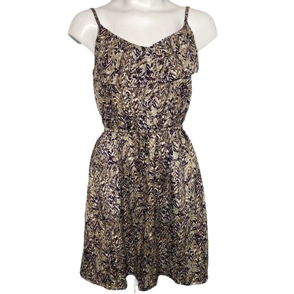 H&M  Green Ruffle Adjustable‎ Strap Dress Sz 4 - Picture 1 of 7